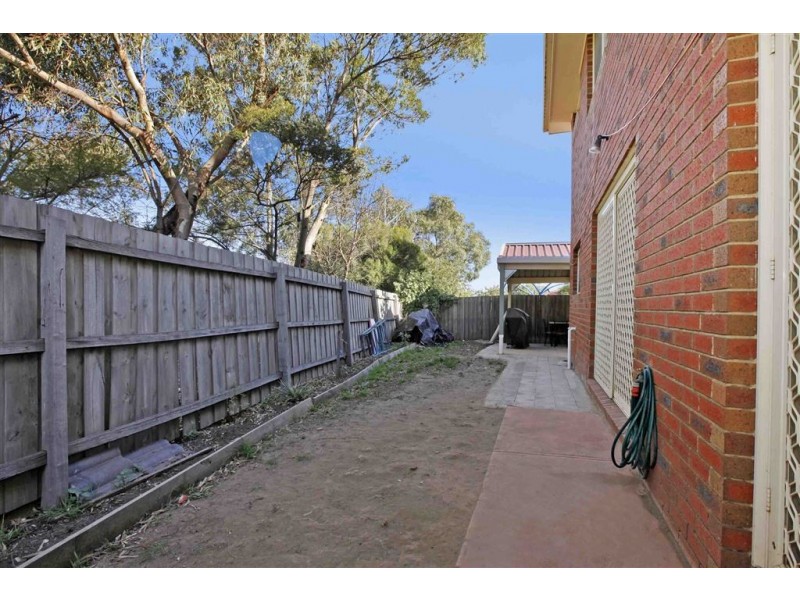 2/5 Ilani Street, Epping VIC 3076