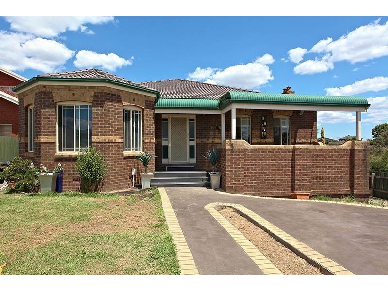 8 Lotus Court, Epping VIC 3076