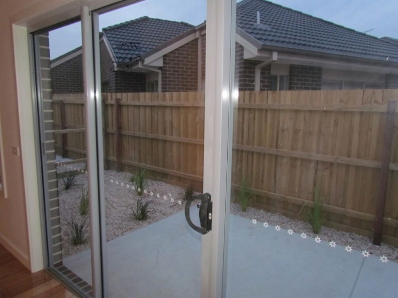 3/24 Methven Avenue, South Morang VIC 3752