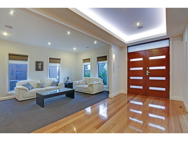 70 Suncroft Drive, Lalor VIC 3075
