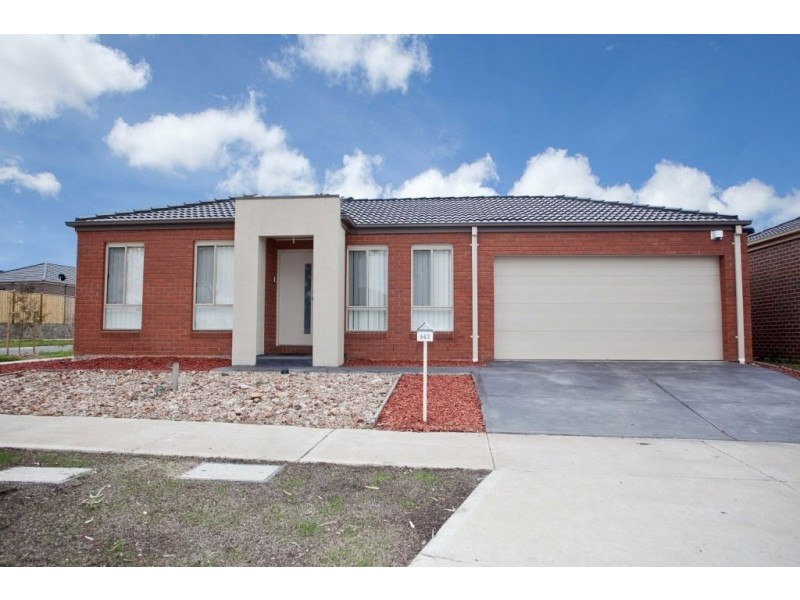 563 The Lakes Boulevard, South Morang VIC 3752