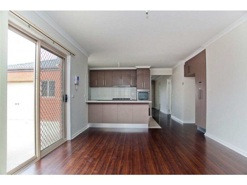 563 The Lakes Boulevard, South Morang VIC 3752