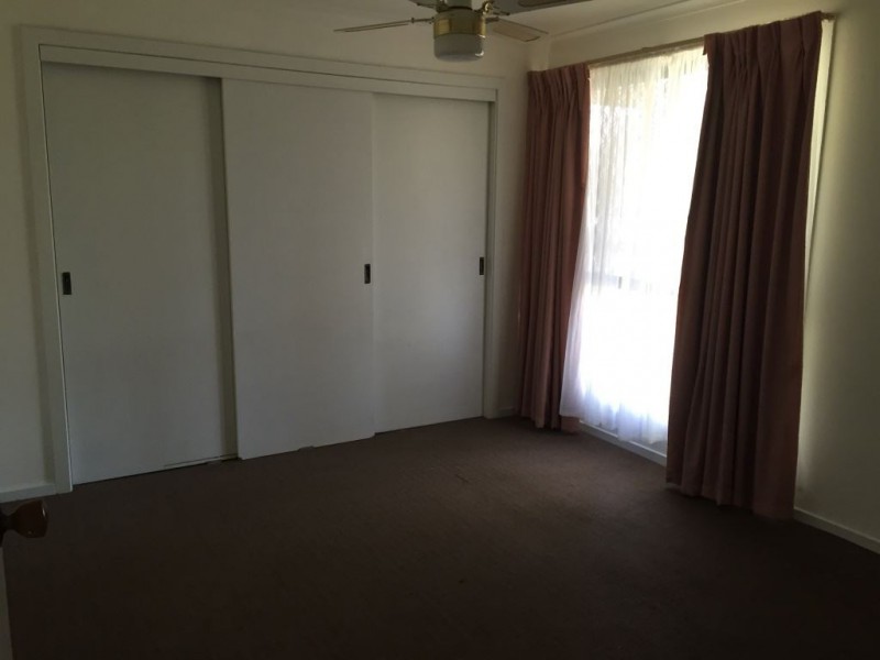 2/38 Moorhead Drive, Mill Park VIC 3082