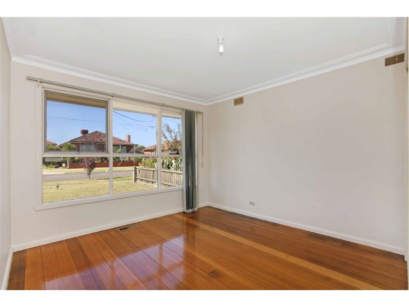 15 Wilgah Street, Thomastown VIC 3074