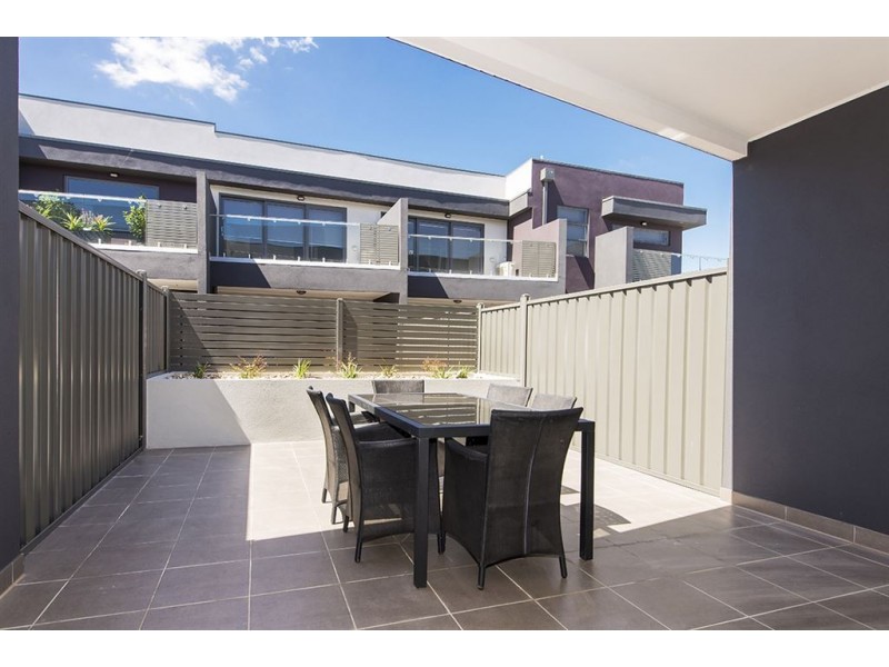 53/1 Jarama Boulevard, Epping VIC 3076