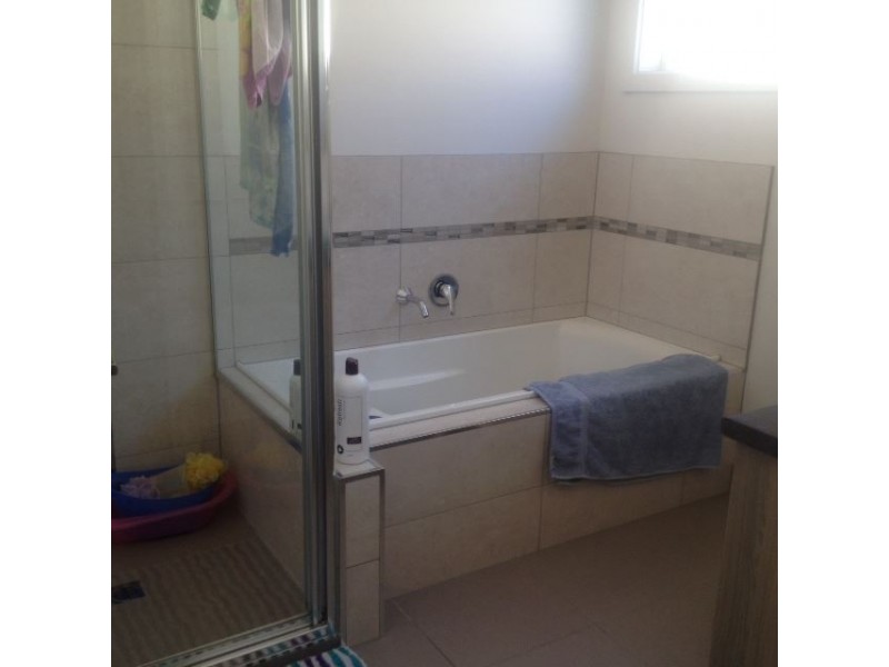 12 Freedom Street, Doreen VIC 3754