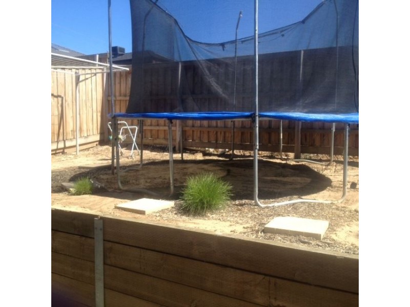 12 Freedom Street, Doreen VIC 3754