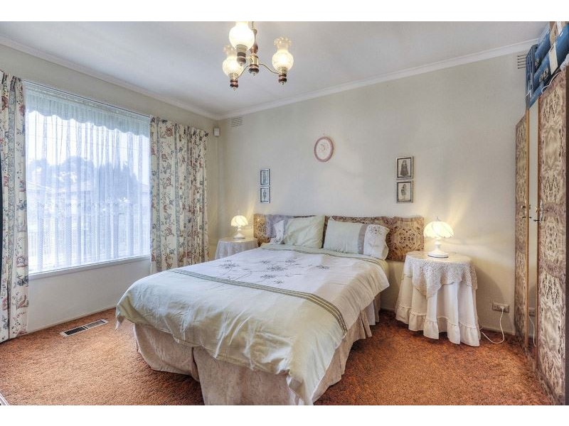 73 Bickley Avenue, Thomastown VIC 3074