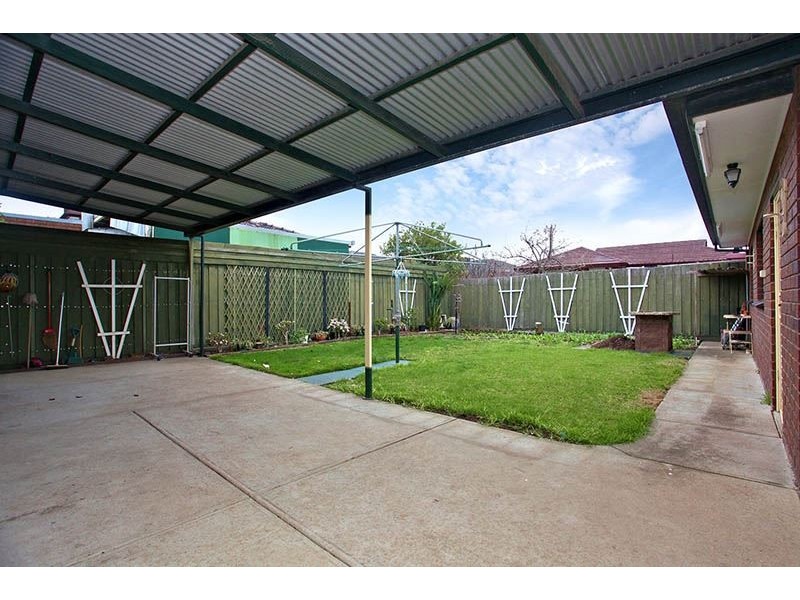 20 Woodleigh Street, Thomastown VIC 3074