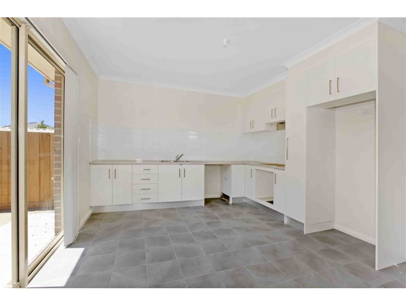 1/190 The Boulevard, Thomastown VIC 3074
