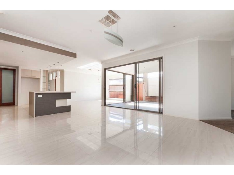 66 Suncroft Drive, Lalor VIC 3075