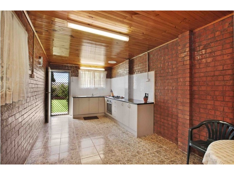 45 Queenscliff Road, Thomastown VIC 3074