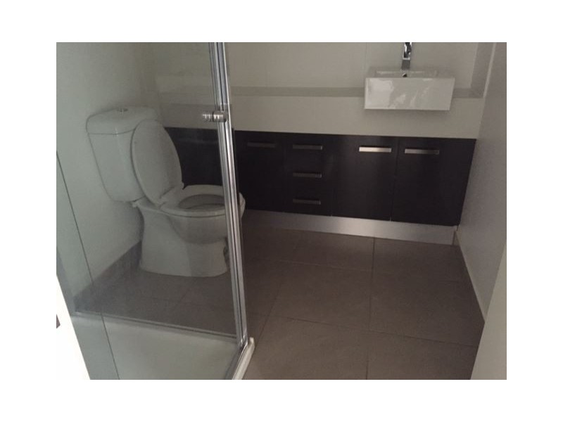 11 Chettam Street, Epping VIC 3076