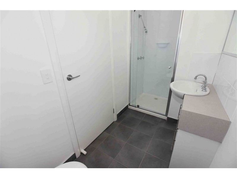 3/190 The Boulevard, Thomastown VIC 3074