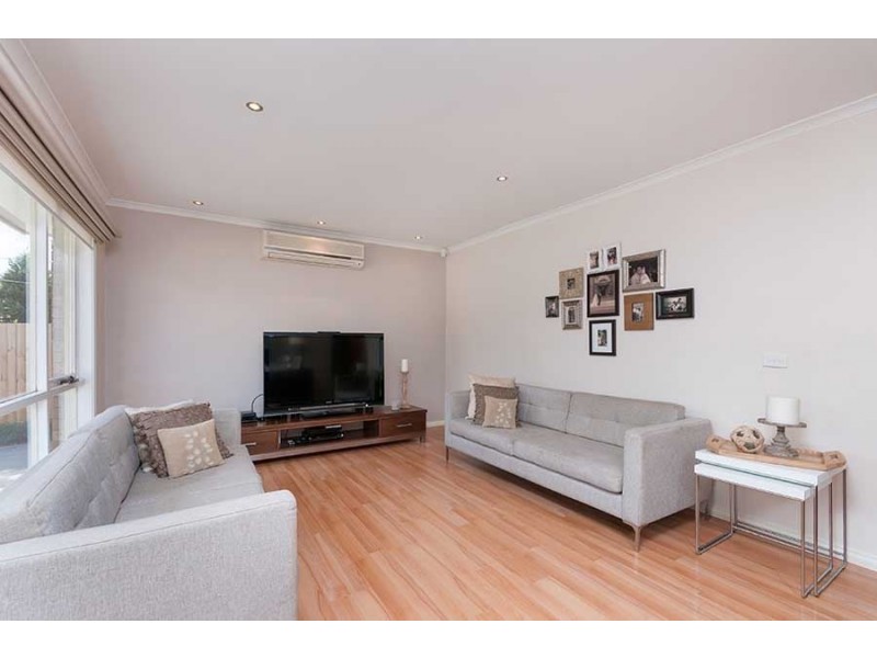 16 Pindari Avenue, Epping VIC 3076