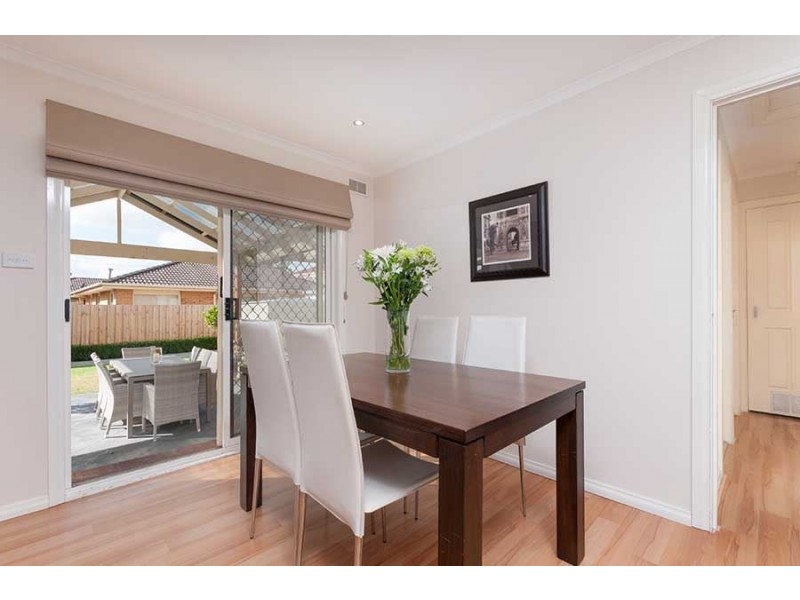 16 Pindari Avenue, Epping VIC 3076