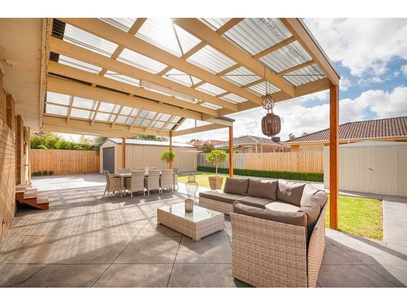 16 Pindari Avenue, Epping VIC 3076