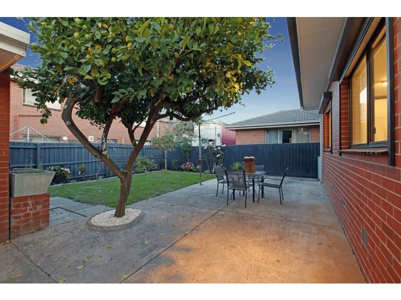 4 Prince Andrew Avenue, Lalor VIC 3075