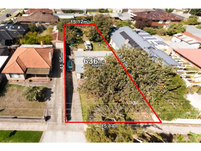 8 Mount View Road, Thomastown VIC 3074