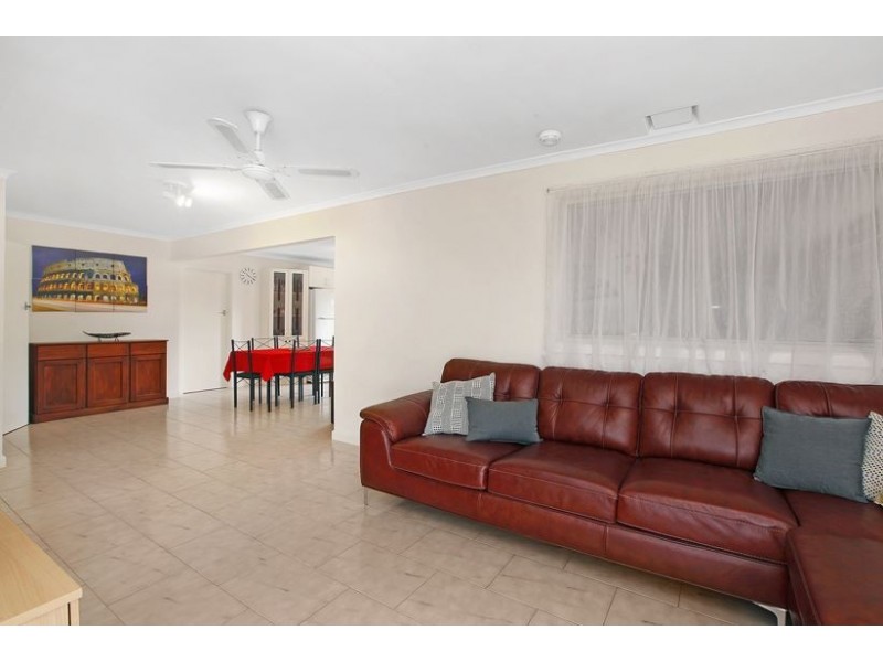 21 Tandarra Crescent, Lalor VIC 3075