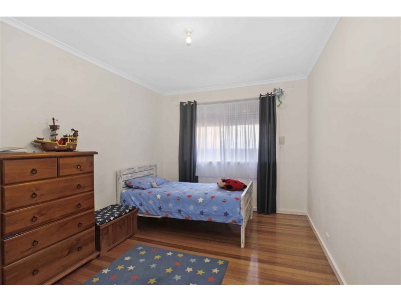 21 Tandarra Crescent, Lalor VIC 3075