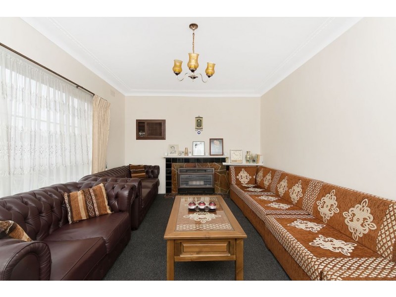 49 Derrick Street, Lalor VIC 3075