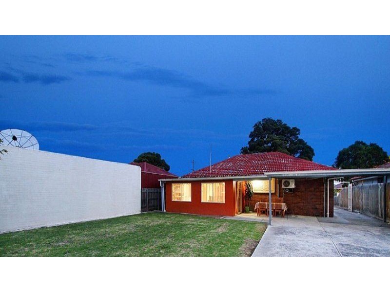 17 Darebin Drive, Thomastown VIC 3074