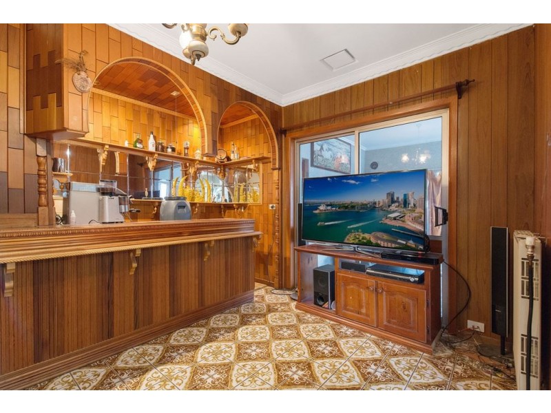 22 McCasker Avenue, Reservoir VIC 3073