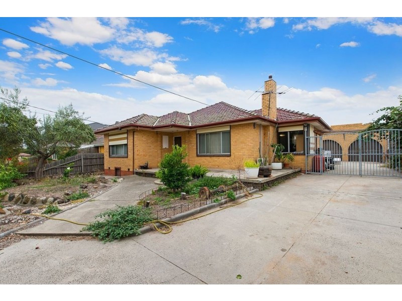 22 McCasker Avenue, Reservoir VIC 3073