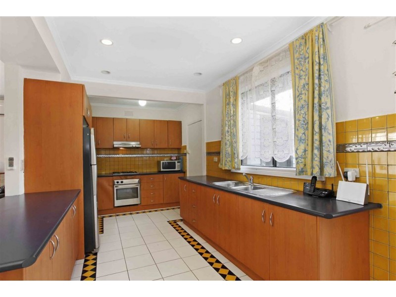 21 Alison Street, Thomastown VIC 3074