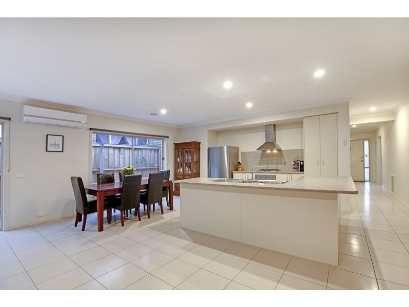 14 Ardenal Crescent, Lalor VIC 3075