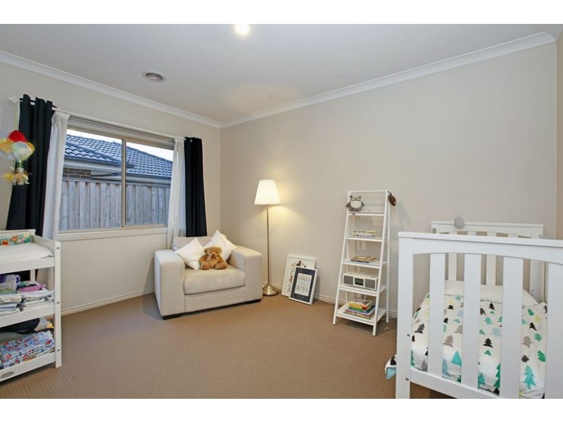 14 Ardenal Crescent, Lalor VIC 3075