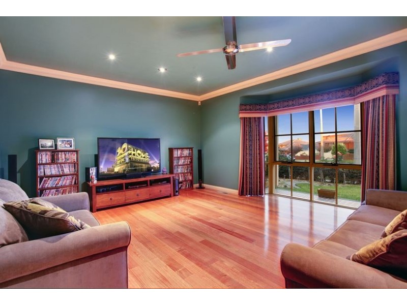 5 Elder Court, Thomastown VIC 3074