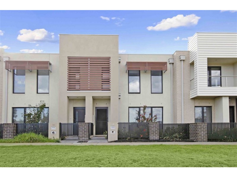 16 Grenville Walk, Lalor VIC 3075