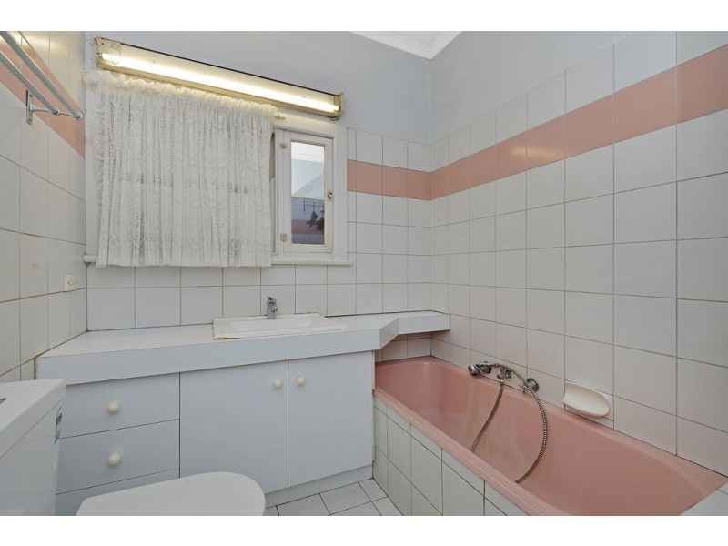 80 Liston Avenue, Reservoir VIC 3073