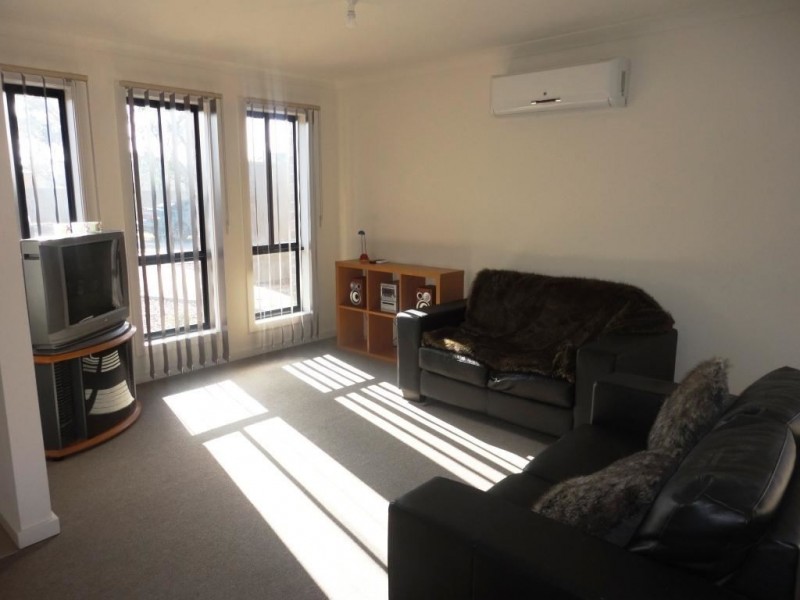 16/12 Kirkland Court, Epping VIC 3076
