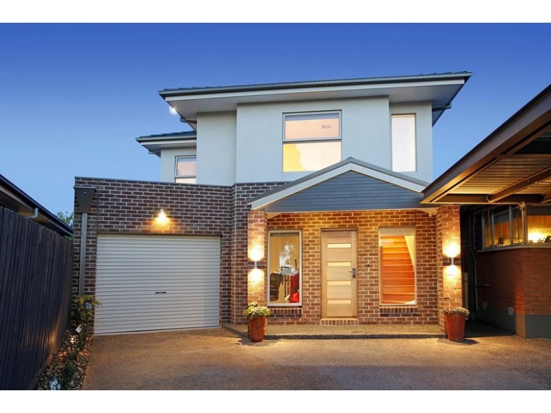2/30 Prince Andrew Avenue, Lalor VIC 3075
