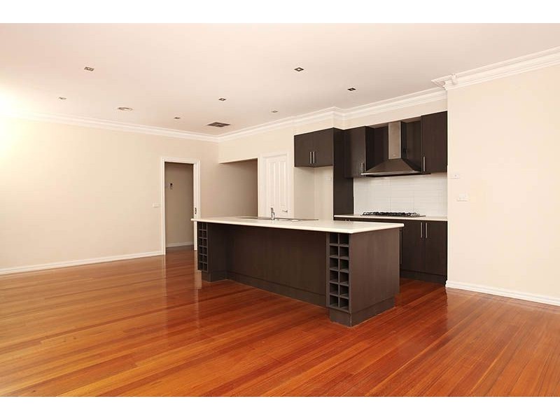 5 Beringarra Street, South Morang VIC 3752