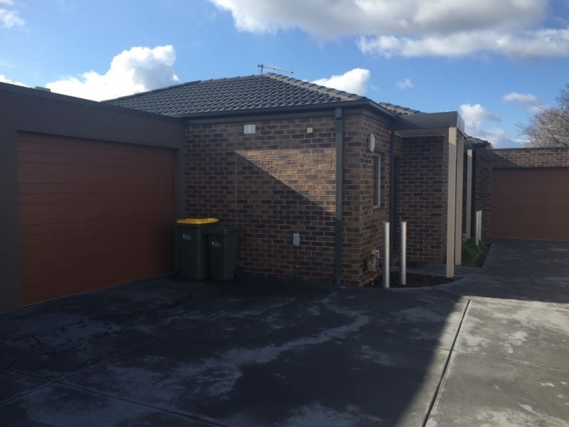 3/8 Clarke Street, Thomastown VIC 3074