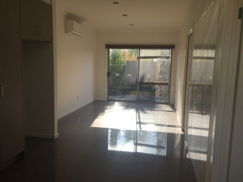 3/8 Clarke Street, Thomastown VIC 3074