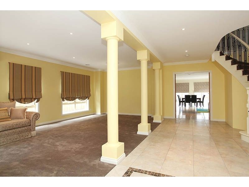 71 Greenfields Drive, Epping VIC 3076