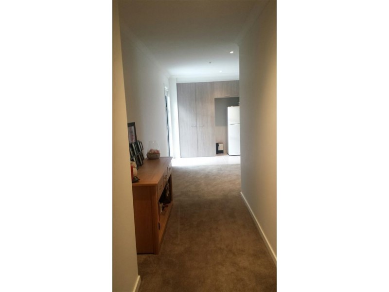 9 level 2/40 Bush Boulevard, Mill Park VIC 3082