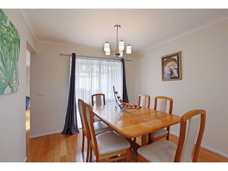 11 Bouverie Place, Epping VIC 3076
