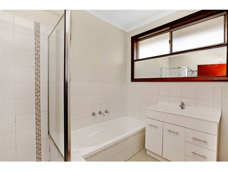 296 Dalton Road, Lalor VIC 3075