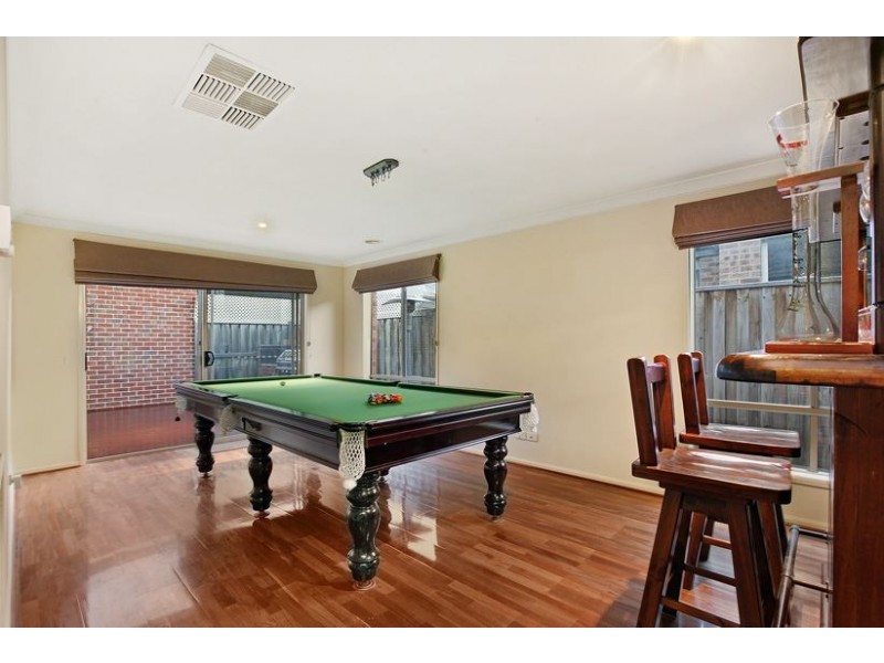 8 Nardoo Street, South Morang VIC 3752