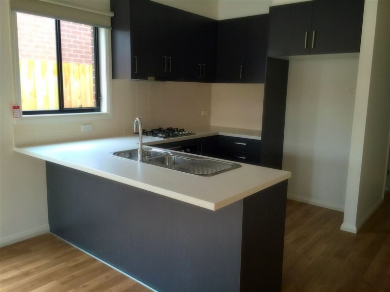 12A Garth Place, Epping VIC 3076