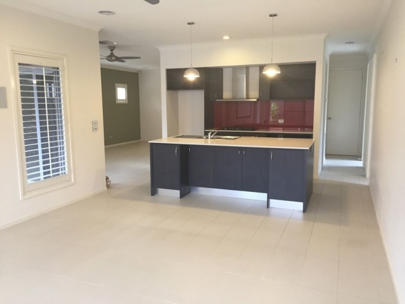 7 Radiance Avenue, Epping VIC 3076