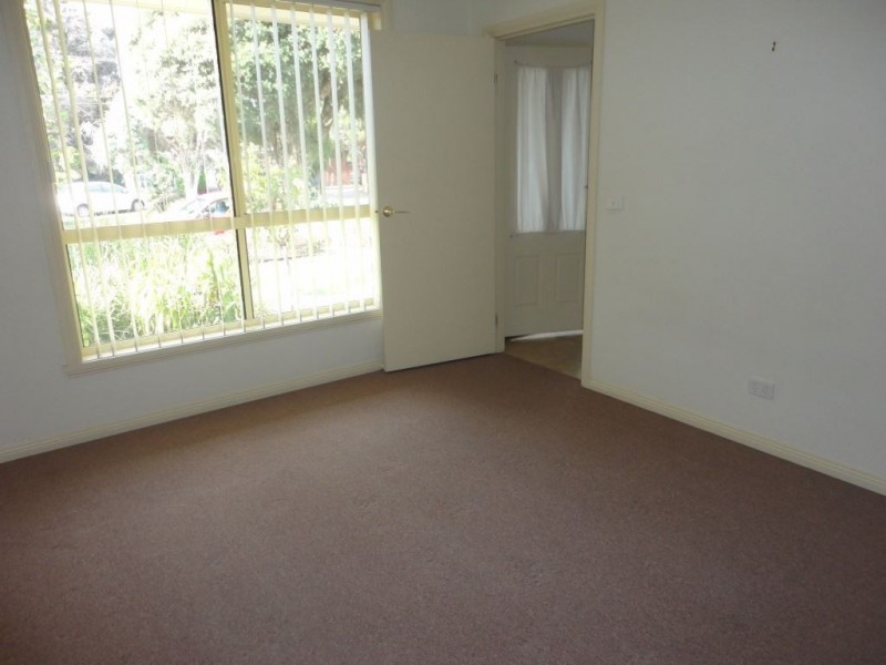 1/17 View Street, Reservoir VIC 3073