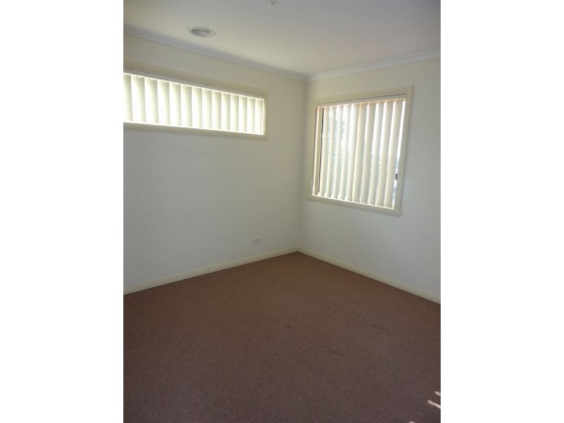 1/17 View Street, Reservoir VIC 3073