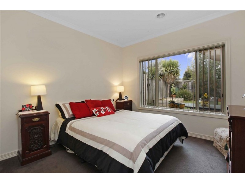 68 Baigent Avenue, Doreen VIC 3754